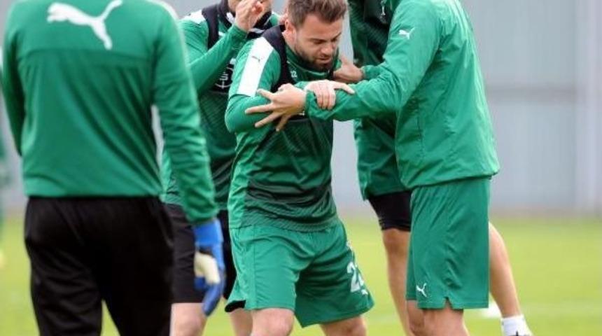 Bursaspor&rsquo;Da, Akhisar Belediyespor Ma&ccedil;ı Hazırlıkları S&uuml;r&uuml;yor