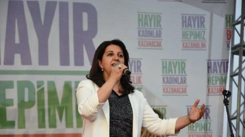 Hdp'den G&uuml;ndoğdu Meydanı'nda 'hayır' &Ccedil;ağrısı