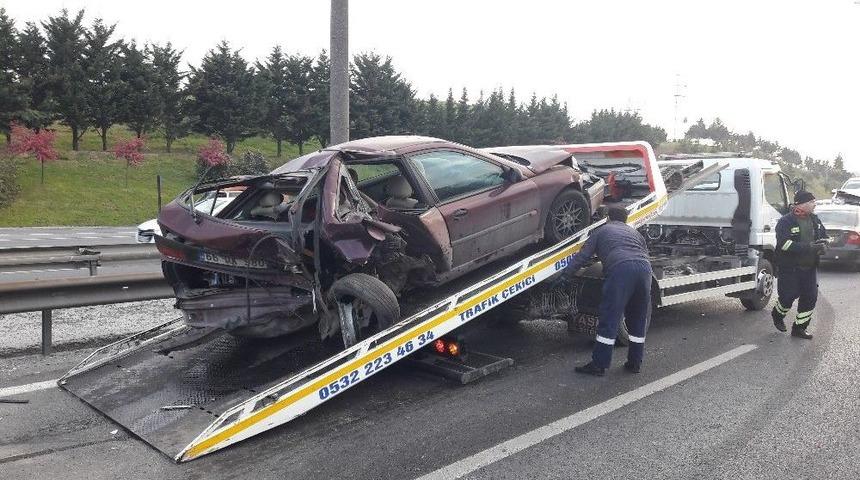 Otobandan Karşıya Ge&ccedil;meye &Ccedil;alışırken Canından Oldu