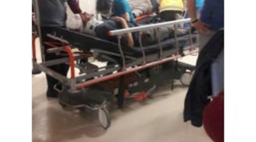 Otomobil Şarampole Yuvarlandı: 2 Yaralı