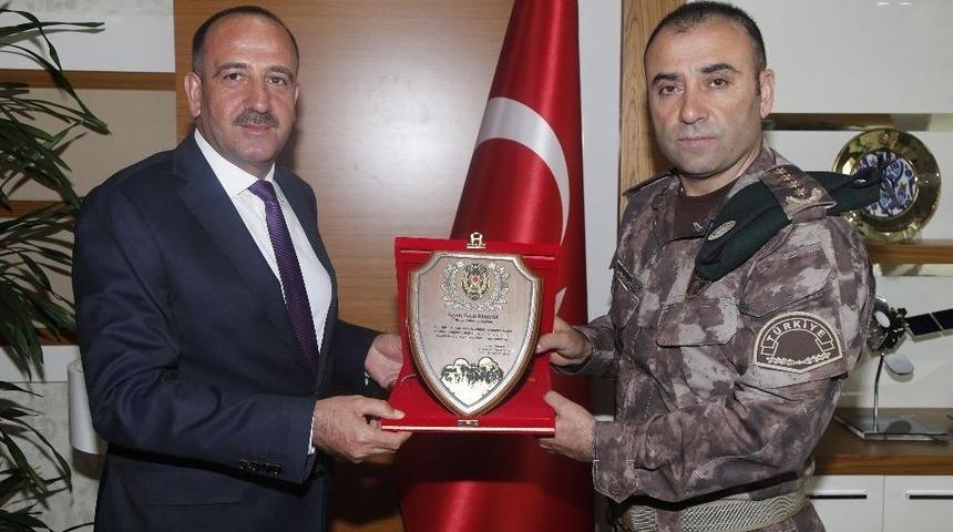 &Ouml;zel Hareket Daire Başkanı T&uuml;rker&rsquo;den Başkan Duruay&rsquo;a Teşekk&uuml;r Ziyareti