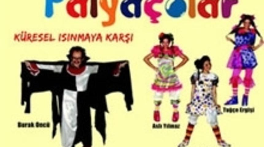 Kahraman Palya&ccedil;olar Sahnede!