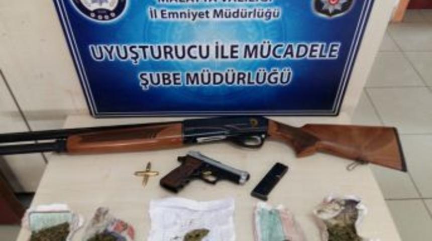 Son 2 Ayda 783 Gram Uyuşturucu Madde İle 156 Adet Uyuşturucu Hap Ele Ge&ccedil;irildi