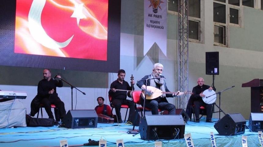 Tokat&rsquo;ta Esat Kabaklı Konseri