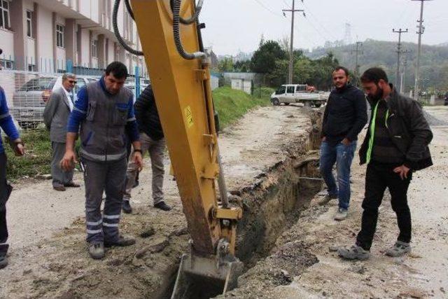 Altyapı Çalışması Sırasında Doğalgaz Borusu Patladı