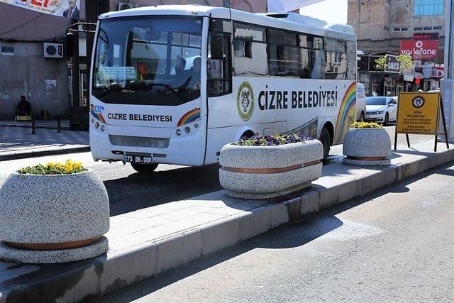 Cizre Belediyesi Orhan Doğan Caddesi’nin Çehresini Değiştirdi