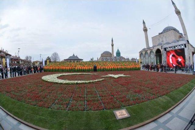 Erdoğan, Konya'da Lalelerden Yapılan Türk Bayrağıyla Karşılanacak