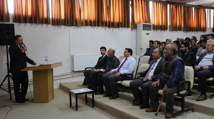 Şanlıurfa Sosyal Bilimler Myo&rsquo;da Panel