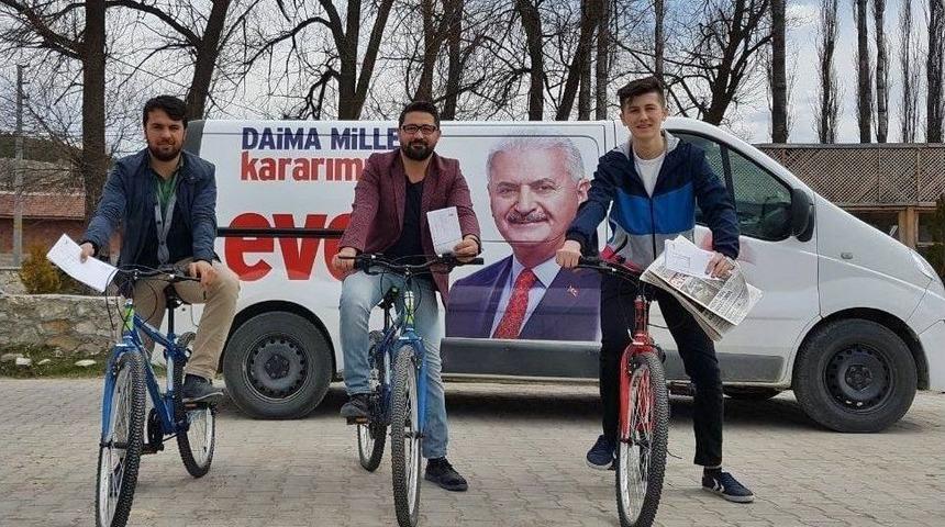 Ak Gen&ccedil;lerin Seyitgazi&rsquo;de Referandum &Ccedil;alışmaları