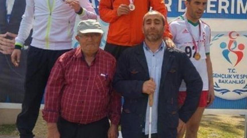 Yıldırımlı Engelli Sporcudan T&uuml;rkiye Rekoru