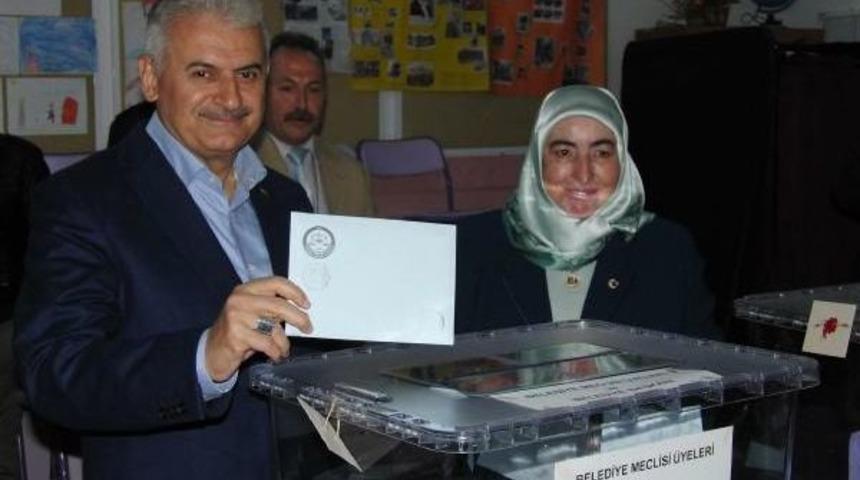 Başbakan Oyunu İzmir'de Kullanacak