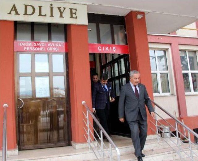 B&uuml;lent Arın&ccedil; a  hakaret  Davası 1