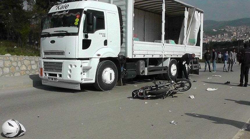 &Ccedil;an&rsquo;da Trafik Kazası: 1 &Ouml;l&uuml;