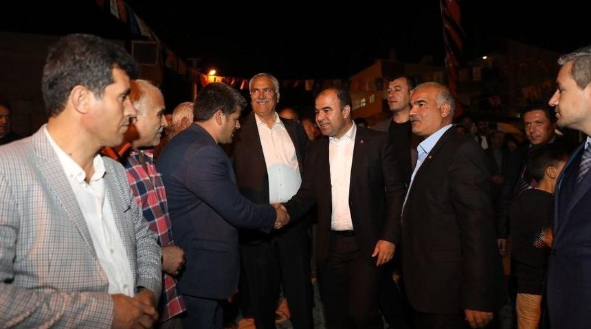 Başkan &Ccedil;ift&ccedil;i S&uuml;leymaniyelilerle Buluşarak Eveti Anlattı