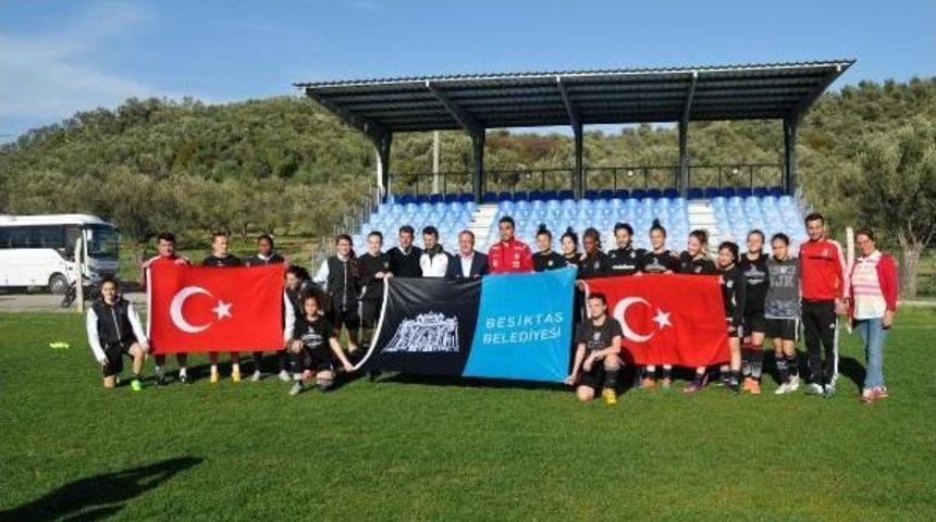 Beşiktaş Kadın Futbol Takımı Kazdağları'nda&nbsp;Oksijen Depoluyor