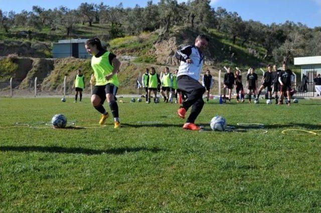 Beşiktaş Kadın Futbol Takımı Kazdağları nda&nbsp;Oksijen Depoluyor 1