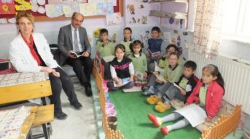 Burhaniyeli &Ouml;ğrencilerin &Ouml;d&uuml;l K&ouml;şesi