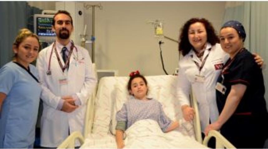 K&uuml;&ccedil;&uuml;k Cansu Kalp Piliyle Hayata Tutundu