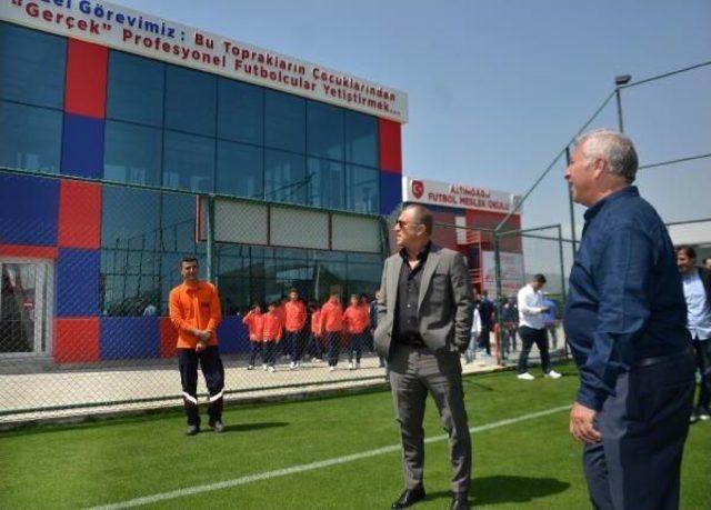 Terim Ve Riekerink, U12 İzmir Cup Açılışına Renk Kattı (2)