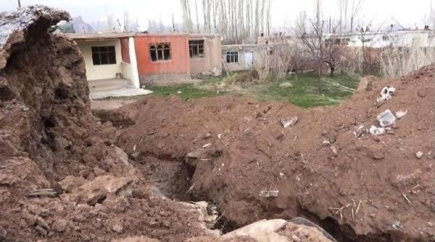 Doğubayazıt'ta Patlayıcı D&uuml;zenekli T&uuml;p Bulundu