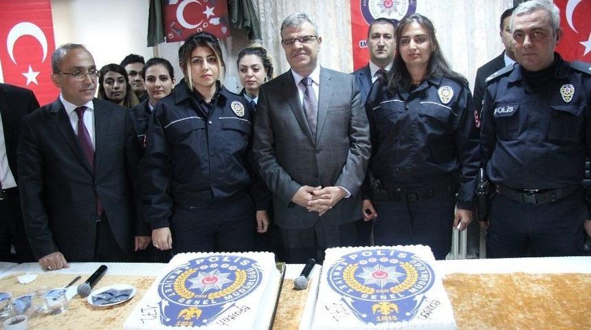 Başbakan Yardımcısı Kaynak Polis İle Yemekte Buluştu