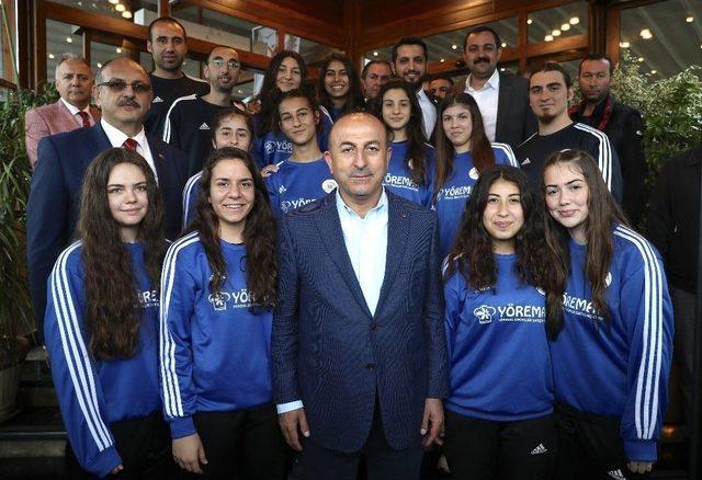 Bakan Çavuşoğlu’ndan Avrupa’ya Tepki