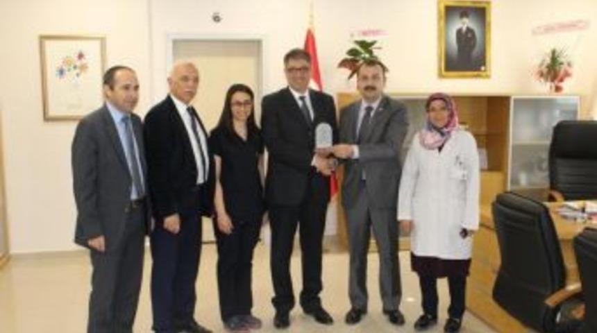 Alaca Devlet Hastanesi T&uuml;rkiye &Uuml;&ccedil;&uuml;nc&uuml;s&uuml; Oldu