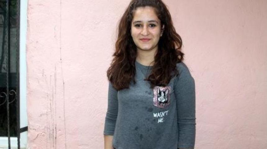 Karın Gurultusu Gen&ccedil; Kızın Kabusu Oldu