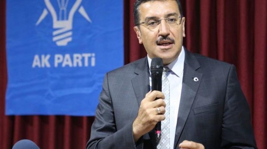 G&uuml;mr&uuml;k Ve Ticaret Bakanı B&uuml;lent T&uuml;fenkci: