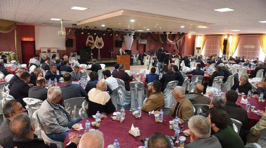 Başkan Uğur&rsquo;dan K&uuml;&ccedil;&uuml;ksan Esnafına M&uuml;jde