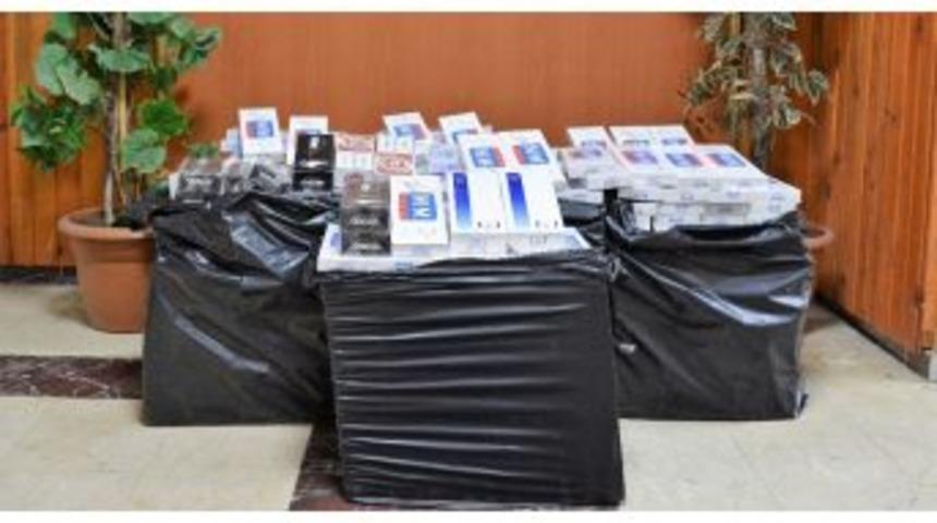 Kovancılar&rsquo;da 5 Bin 680 Paket Ka&ccedil;ak Sigara Ele Ge&ccedil;irildi