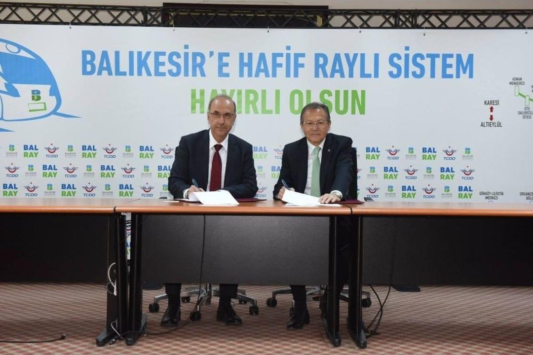 Balıkesir&rsquo;e Hafif Raylı Sistem İ&ccedil;in İlk Adım Atıldı
