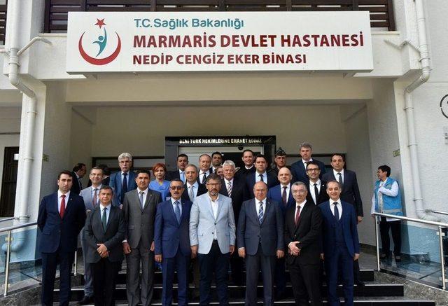 Vali Çiçek, Marmaris’te Palyatif Bakım Merkezini Ziyaret Etti