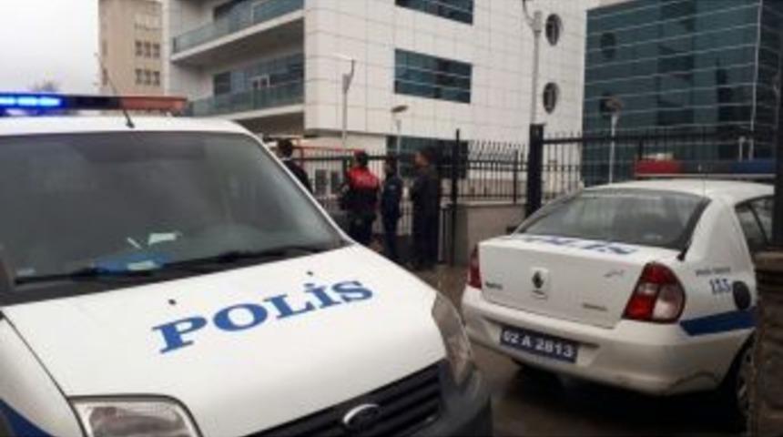 Cinsel İstismar Ve Tehdit Olayına 4 Tutuklama