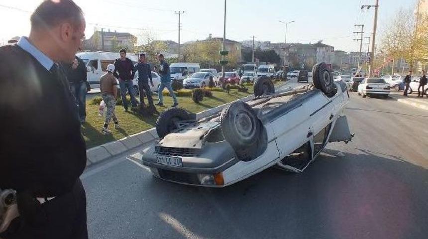 Otomobil Takla Attı: 2 Yaralı