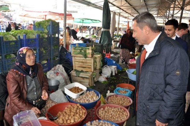 Başkan Uysal, Pazaryerinde ‘evet’ Turuna Çıktı