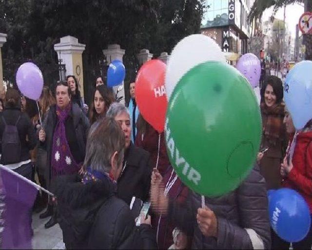 Kadık&ouml;y de Kadınlardan  hayır  Y&uuml;r&uuml;y&uuml;ş&uuml; 1