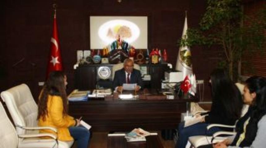 Altınyıldız Koleji &Ouml;ğrencilerinden, Başkan Karaaslan&rsquo;a Ziyaret