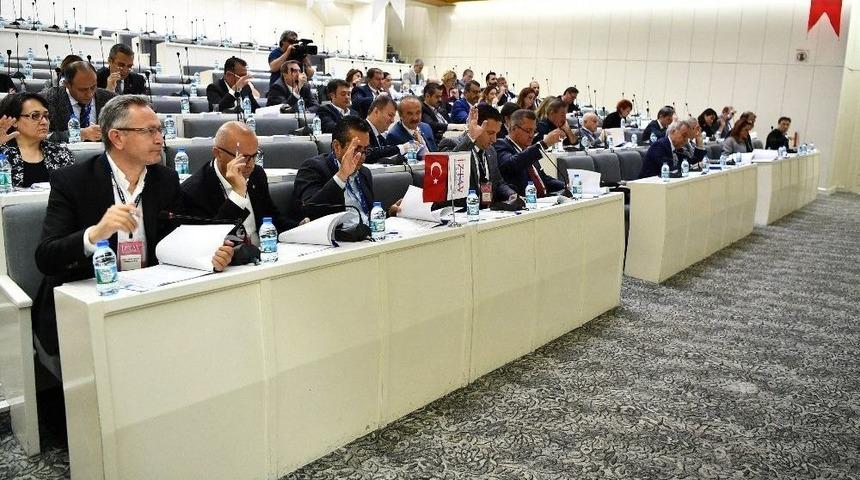İzmir Tanıtımı İ&ccedil;in 4 Milyon Lira Daha