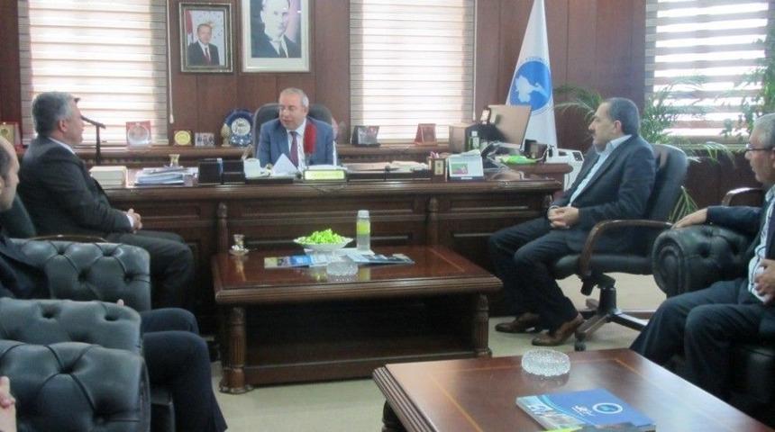 M&uuml;siad&rsquo;dan Rekt&ouml;r Battal&rsquo;a Ziyaret