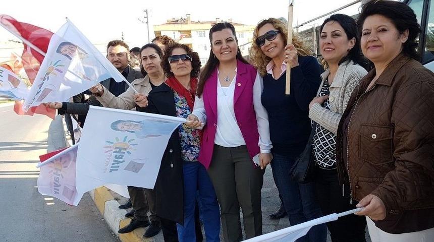 Fatma Kaplan H&uuml;rriyet, Referandum Turlarına Devam Ediyor