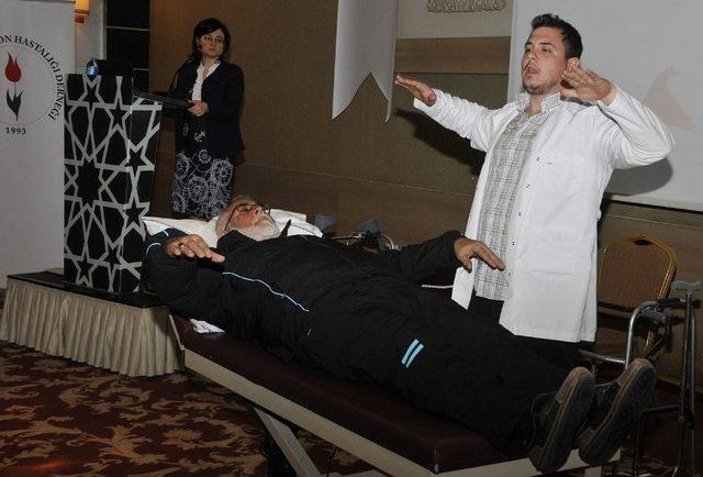 S&uuml;&rsquo;de Parkinson Hastalığı Anlatıldı 1