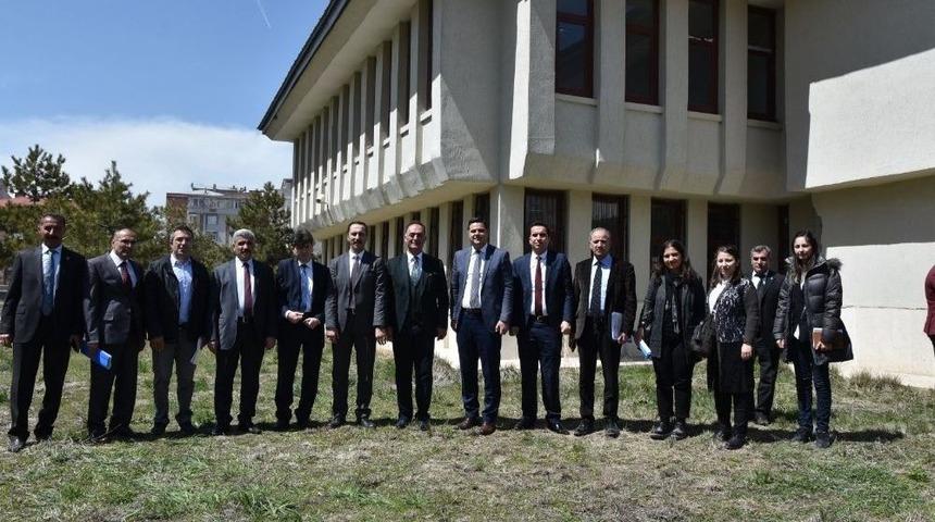 İpekyolu&rsquo;nda &lsquo;k&uuml;lt&uuml;r Merkezi Ve Şehir K&uuml;t&uuml;phanesi&rsquo; &Ccedil;alışması