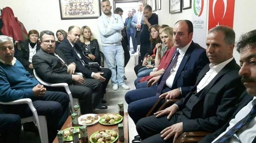Ak Parti&rsquo;den &Ccedil;iftelerliler Derneği&rsquo;ne &rsquo;evet&rsquo; Ziyareti