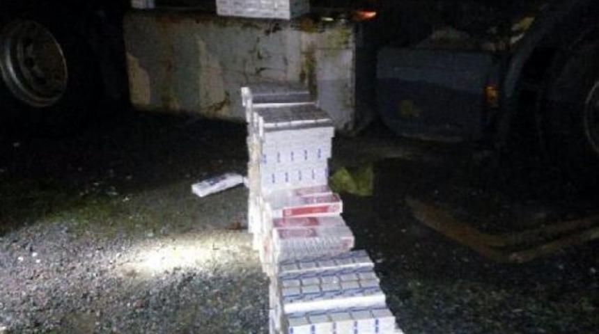 Tır'ın Yakıt Deposunda 2 Bin 940 Paket Ka&ccedil;ak Sigara