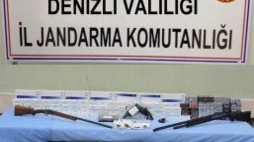 Ka&ccedil;ak Sigara Ve Uyuşturucu Tacirlerine Baskın: 4 G&ouml;zaltı