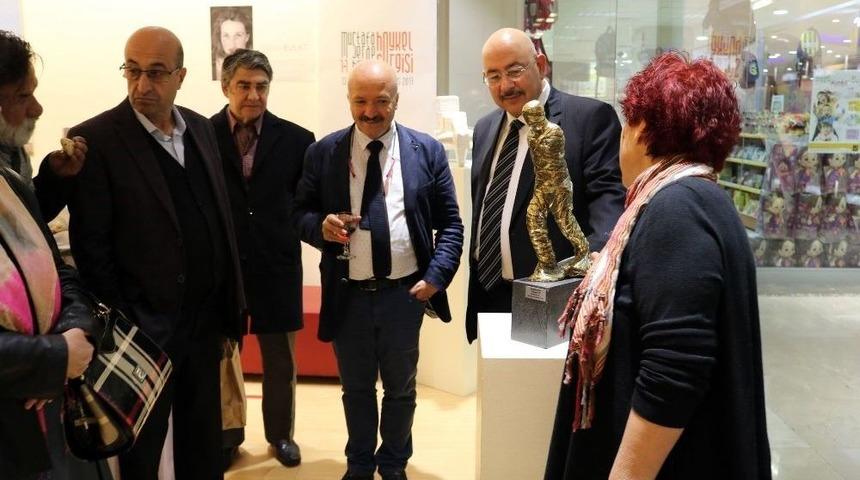 Sanko Sanat Galerisinde Serap Ve Mustafa Bulat Sergisi