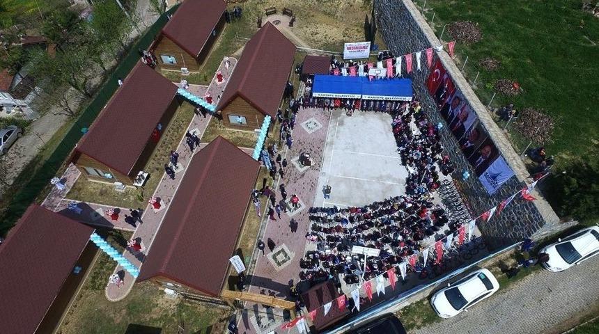 Kartepe Ketenceler Gen&ccedil;lik Kampına G&ouml;rkemli A&ccedil;ılış