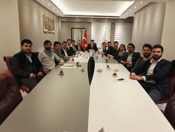 Başbakan Yıldırım’ın Hazırladığı Özel Mektuplar 154 Bin 300 Gence Ulaştırıldı G2