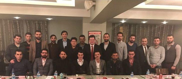 Başbakan Yıldırım’ın Hazırladığı Özel Mektuplar 154 Bin 300 Gence Ulaştırıldı G3